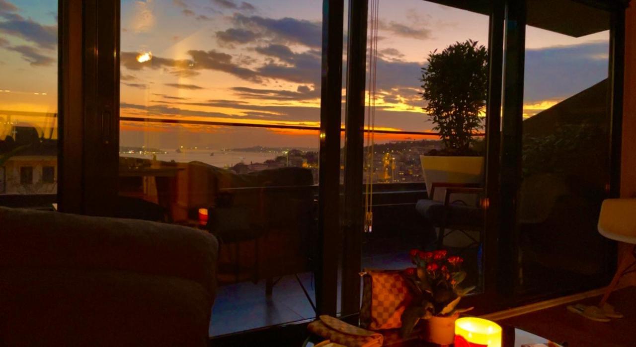 Bosphorus Seaview Flat & Alexa Smart By Summitvista * İstanbul